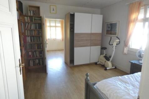 pass-through room, upper floor extension