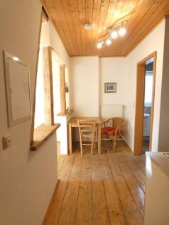 Apt. right top floor