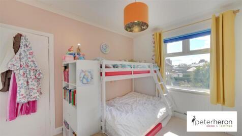 Bedroom 2 (rear)