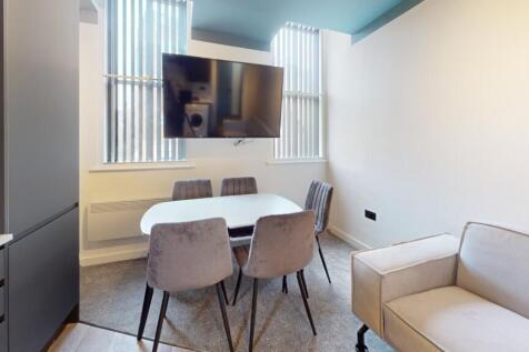 Lower-Pavement-Flat-9-Dining-Room