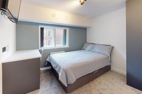 Lower-Pavement-Flat-7-Bedroom(3)