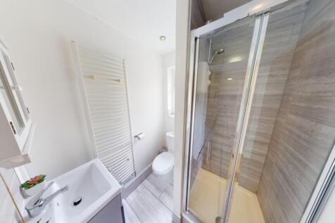 Flat-C-16A-Colville-Street-09042024_141956