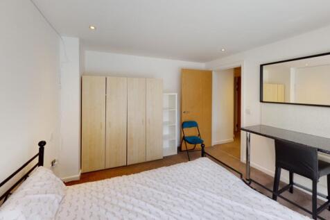 11-Cymbeline-Bedroom(2)