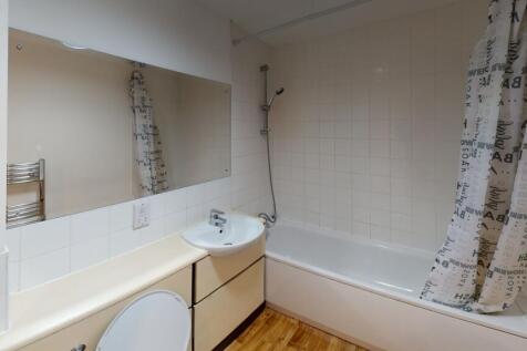 11-Cymbeline-Bathroom