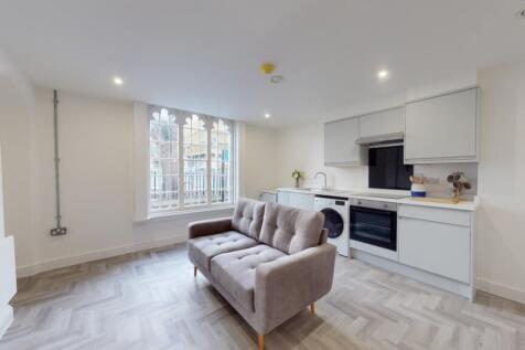 Plumptre-Court-F1-04062023_111614