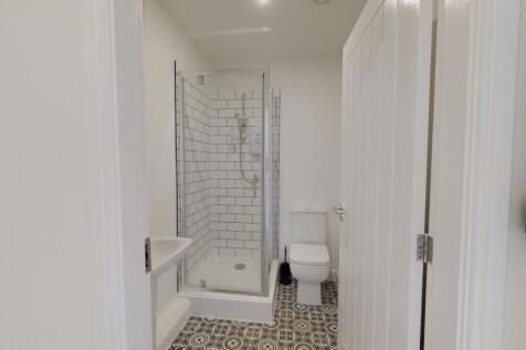 Plumptre-Court-F3-04062023_113239