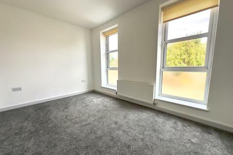 Bedroom One.jpeg