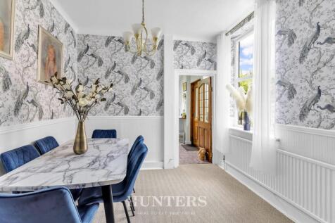 Rochdale Road (18).jpg