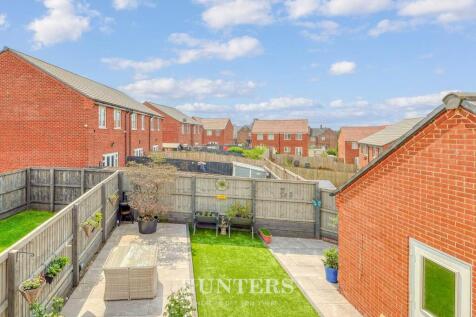 Kirkfell Drive (13).jpg