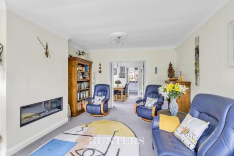 Hardfield Road (16).jpg