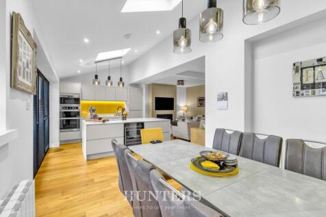 Worcester Road (38).jpg