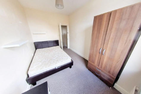 251 CLARENDON PARK RD-05.png