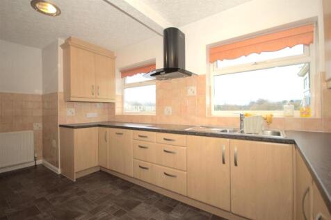 WhatsApp Image 2025-05-21 at 15.17.27 (4).jpeg