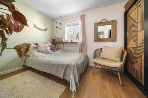 Bed 1