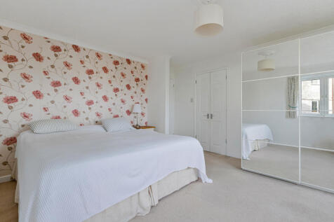 A11 - Flat 2 Beechwood House, Kingsbridge - 251031