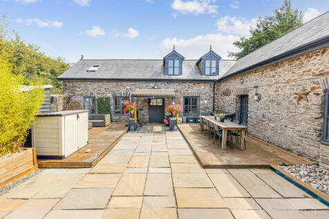 A06 - Cousens Farm, Dunstone - 250813