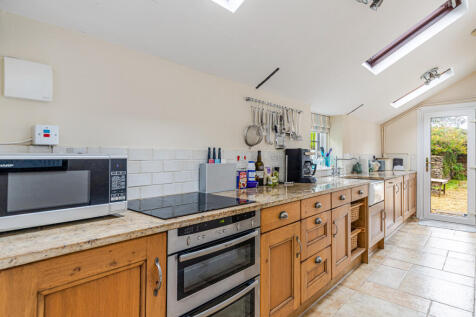 A19 - Bramble Cottage, Chillington - 250916