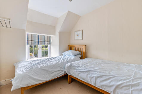 A23 - Bramble Cottage, Chillington - 250916