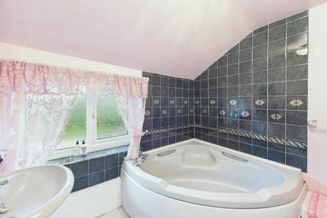 28  Medium  T202511211217.jpg