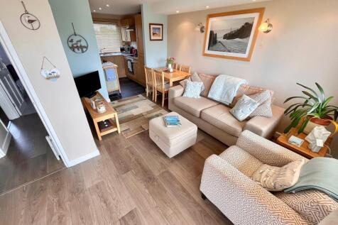 Lounge T202504111551.jpg