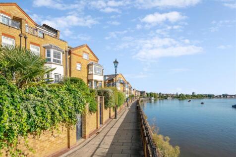 Osier Mews, W4 - FOR SALE