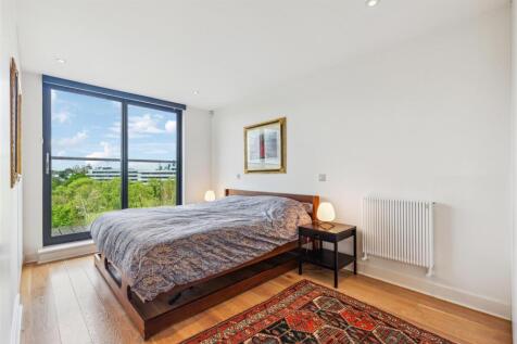 Chiswick High Road, W4 - FOR SALE