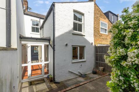 Glebe Street, W4 - FOR SALE