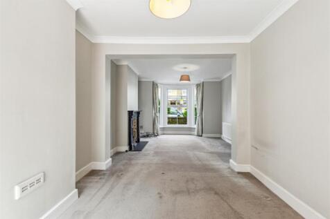 Glebe Street, W4 - FOR SALE