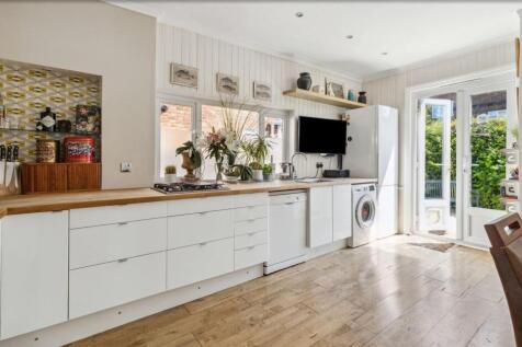 Oxford Gardens, W4 - FOR SALE