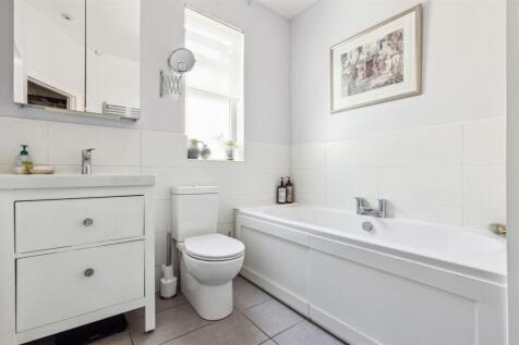 Oxford Gardens, W4 - FOR SALE