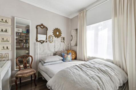 Oxford Gardens, W4 - FOR SALE