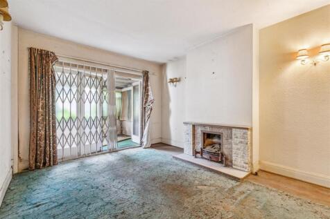 Staveley Road, W4 - FOR SALE