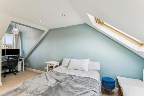 Gainsborough Road, W4 - FOR SALE