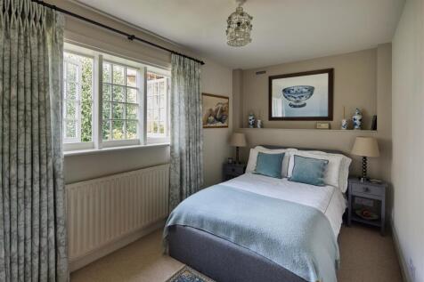 South Parade, W4 - FOR SALE