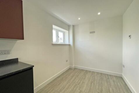 Higher Efford Road 54 - Dining Area.jpg