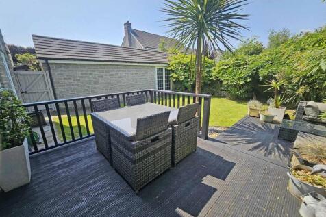 Aberdeen Avenue 100 Garden 3.jpg