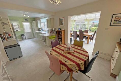 Great Berry Road 14 Kitchen Dining Room Front.jpg