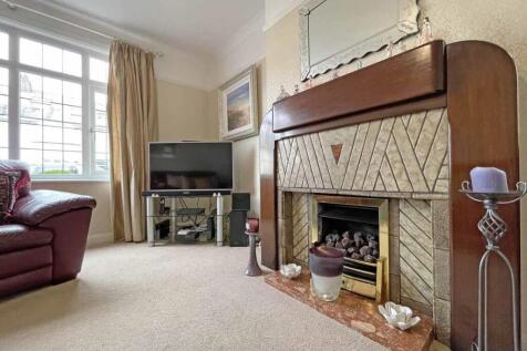 Great Berry Road 14 Lounge Fireplace.jpg