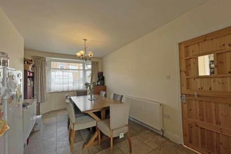 Kiel Place 5 - Dining Area...jpg