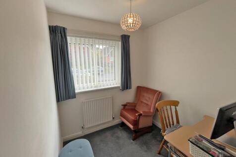 Dunraven Drive 66- Bedroom 3.jpg