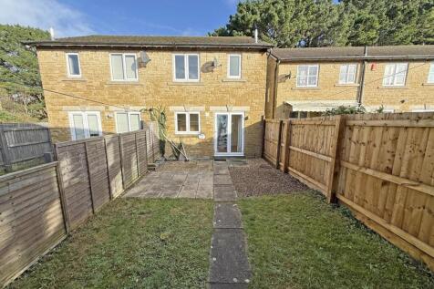 Frobisher Approach 35 - Rear...jpg