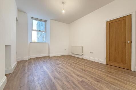 Waterloo Street 57 - Dining Room.jpg