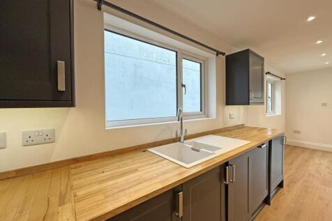 Waterloo Street 57 - Kitchen Two.jpg