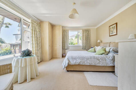 1320359-18-687157...