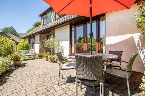 1320359-3-687156c...