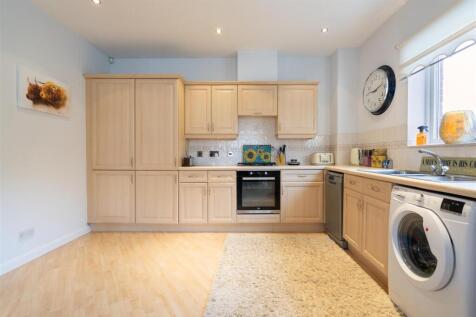 Living Room / Kitchen