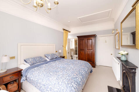 Double Bedroom 3