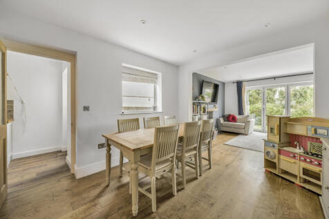 21-681cecc66d81f-...