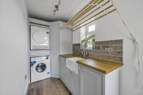 18-681ceb9e8e436-...