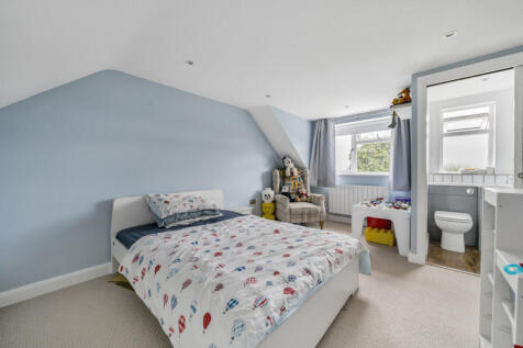 14-681cea4b869c7-...